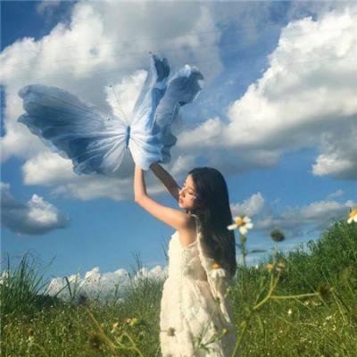 直播间实拍：顶流爱豆深夜酒吧买醉，官方紧急介入